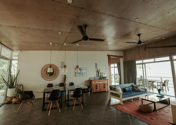 ヴィラ Balay Kalachuchi Barili
